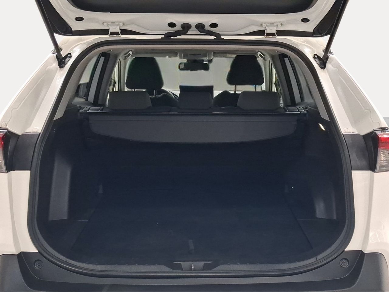 Toyota Rav4 220H e-CVT 4x2 Advance  - Foto 11