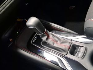 Toyota Corolla 140H GR-Sport  - Foto 24