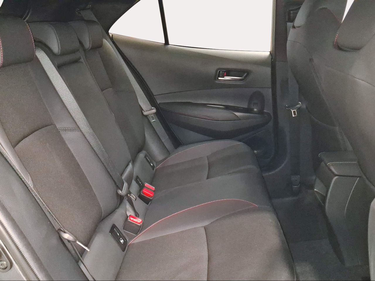 Toyota Corolla 140H GR-Sport  - Foto 8