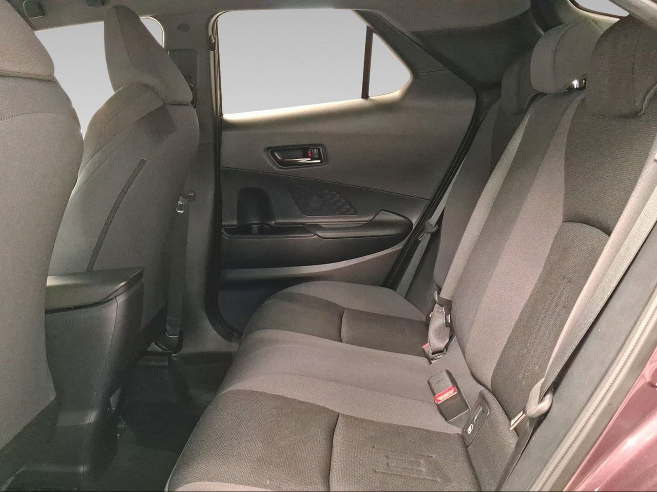 Toyota C-HR 1.8 140H Advance  - Foto 12