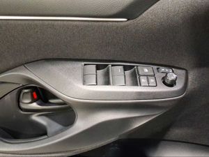 Toyota Yaris 1.5 120H Style  - Foto 21