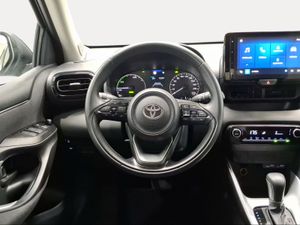 Toyota Yaris 1.5 120H Active Plus  - Foto 10