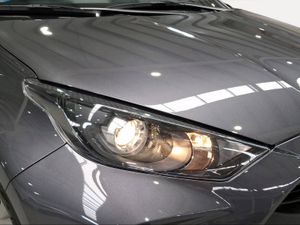 Toyota Yaris 1.5 120H Active Plus  - Foto 26