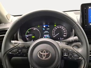 Toyota Yaris 1.5 120H Active Plus  - Foto 14