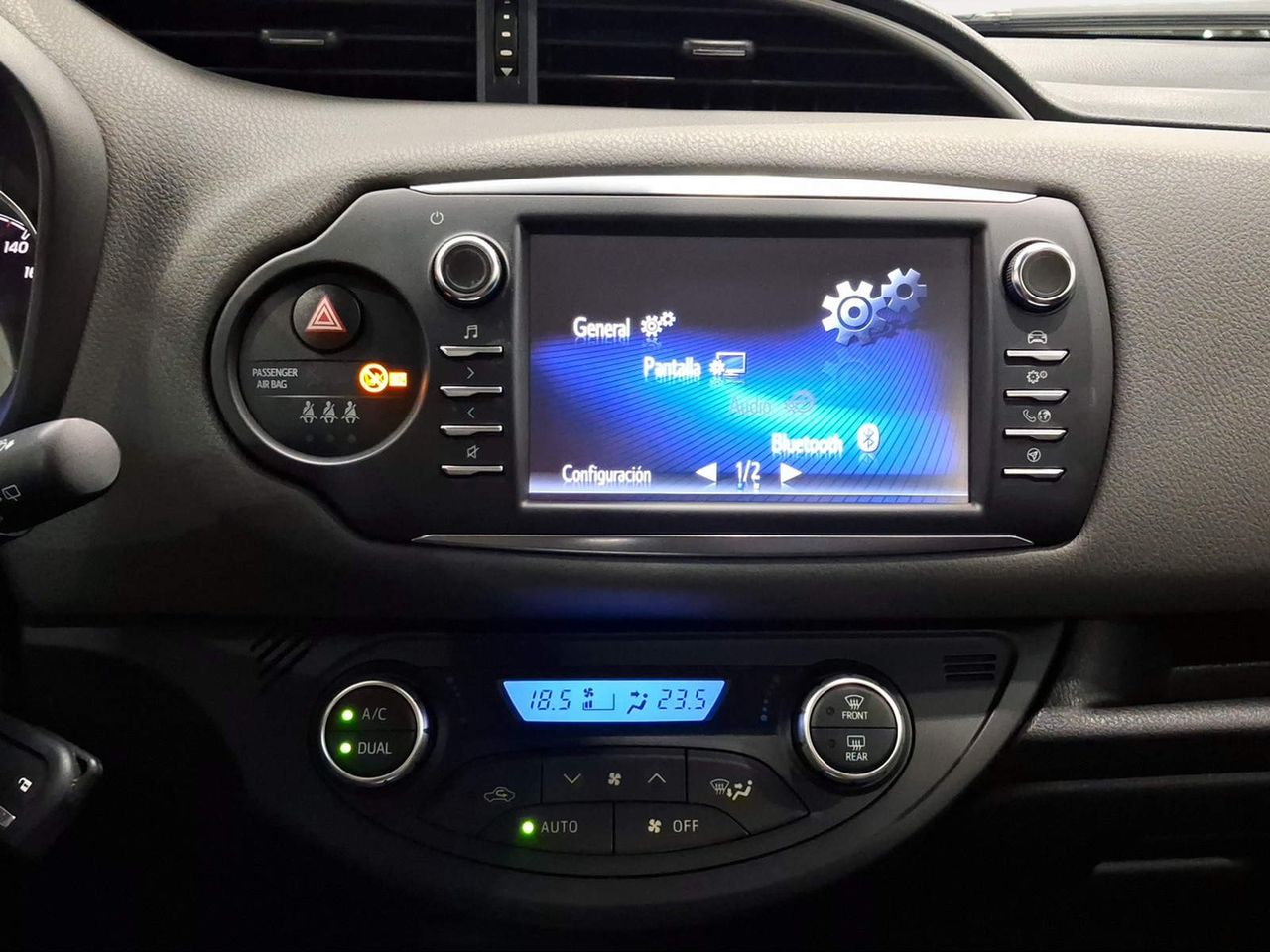 Toyota Yaris 1.5 110 Active Tech  - Foto 16