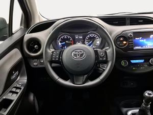 Toyota Yaris 1.5 110 Active Tech  - Foto 10