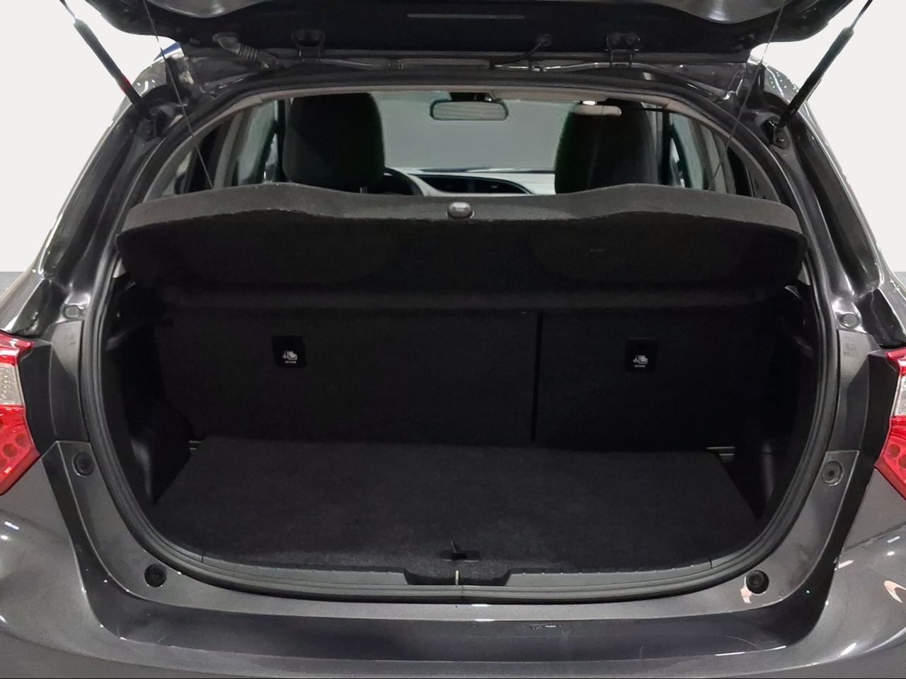 Toyota Yaris 1.5 110 Active Tech  - Foto 11