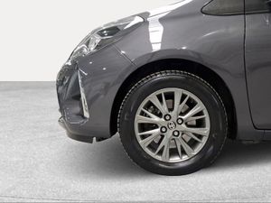 Toyota Yaris 1.5 110 Active Tech  - Foto 17