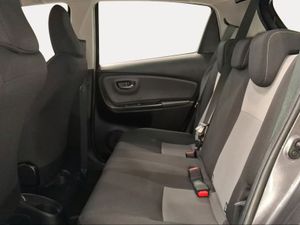 Toyota Yaris 1.5 110 Active Tech  - Foto 12