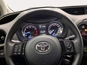 Toyota Yaris 1.5 110 Active Tech  - Foto 14