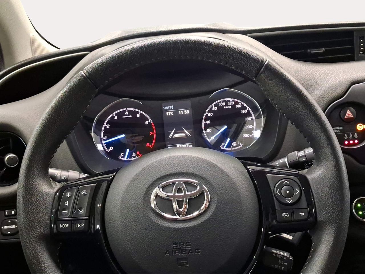 Toyota Yaris 1.5 110 Active Tech  - Foto 14