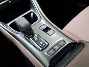 Lexus LBX 1.5 136cv HEV Elegant+  - Foto 15