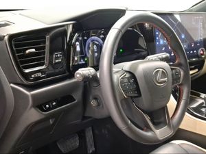 Lexus NX 350h Executive 2WD  - Foto 17
