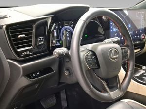 Lexus NX 350h Executive 2WD  - Foto 17
