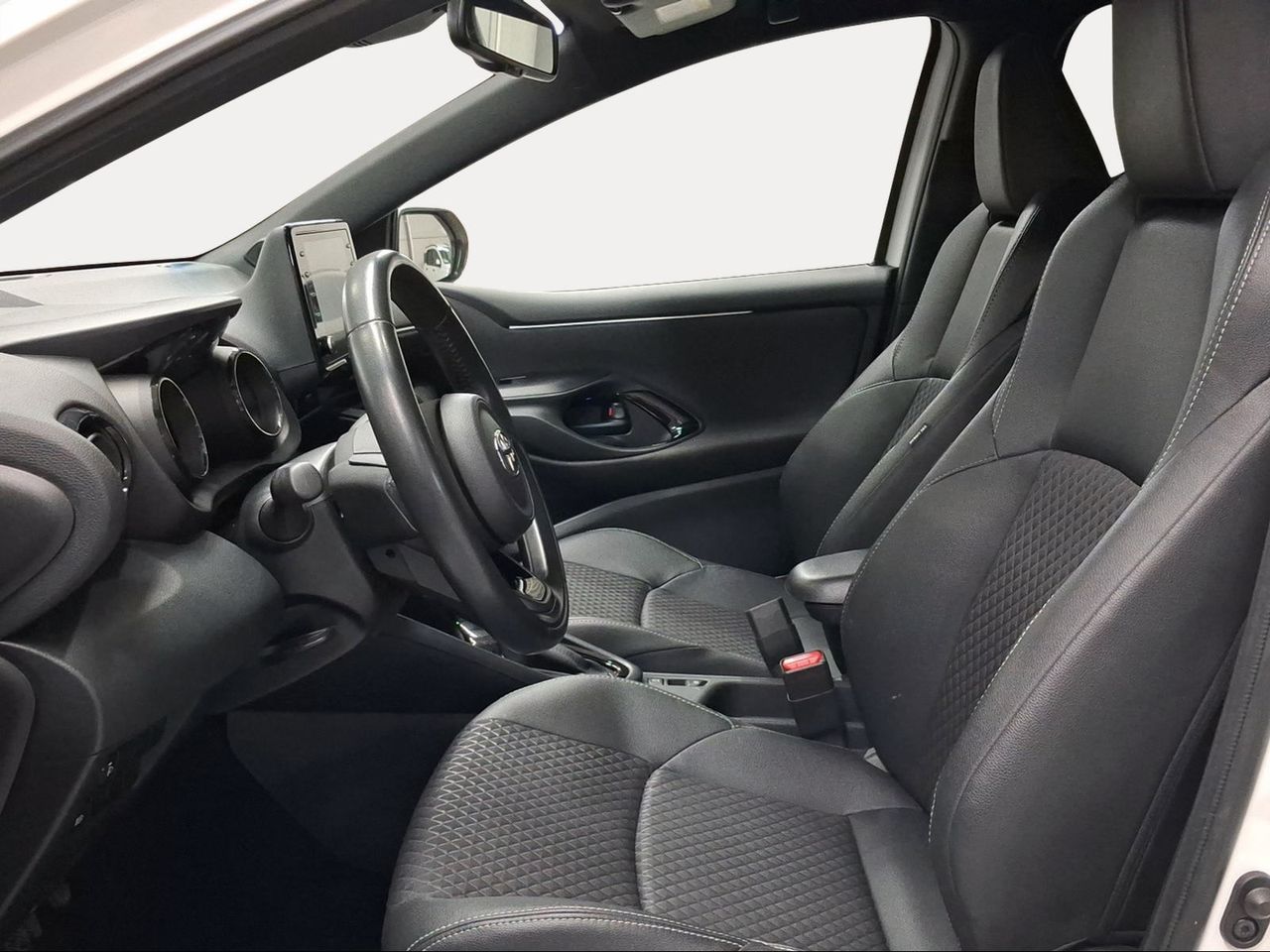 Toyota Yaris 1.5 120H Style  - Foto 13
