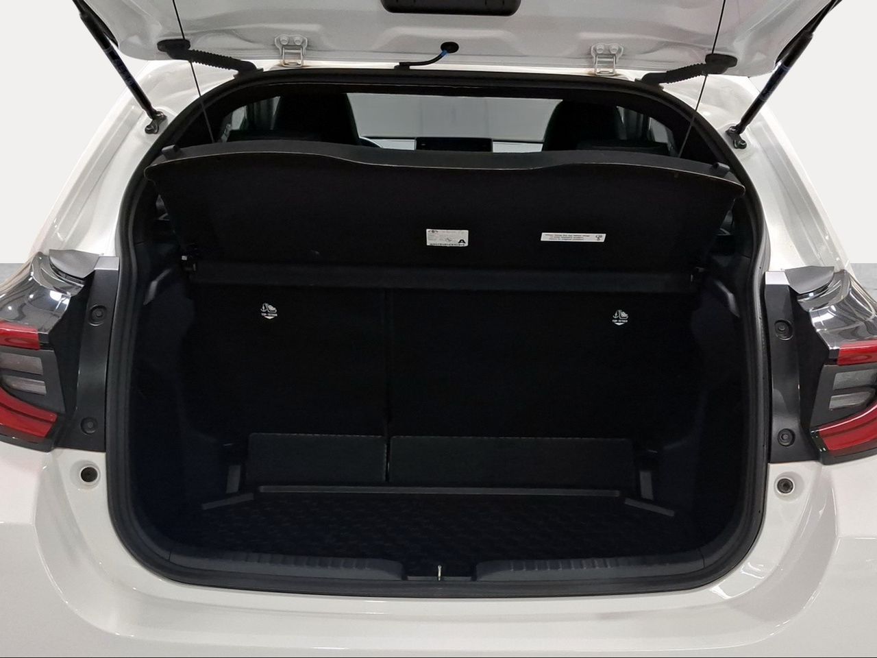 Toyota Yaris 1.5 120H Style  - Foto 11