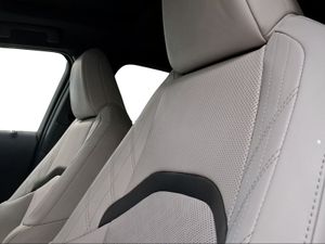 Lexus UX 2.0 300h Relax Plus  - Foto 18