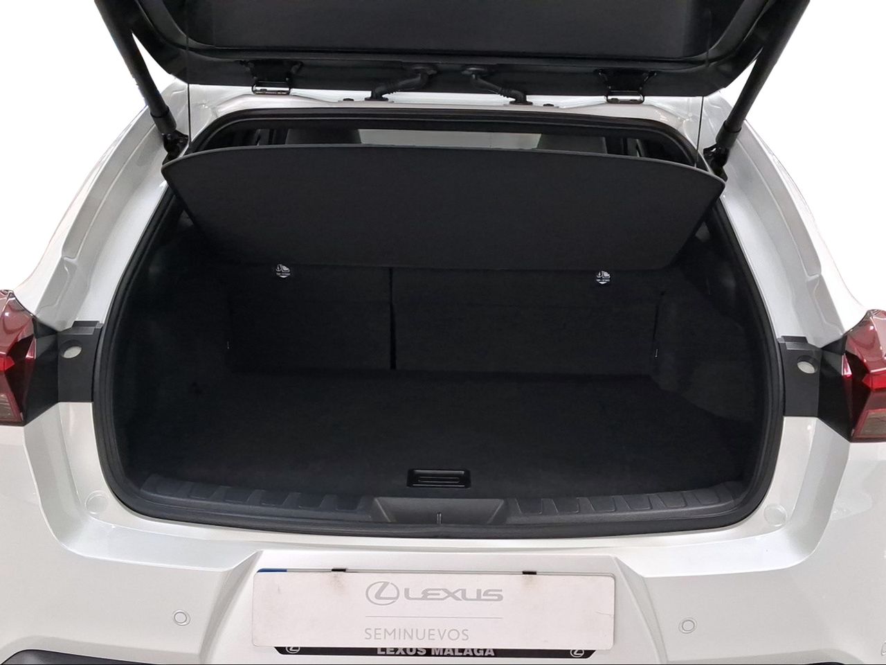 Lexus UX 2.0 300h Relax Plus  - Foto 10