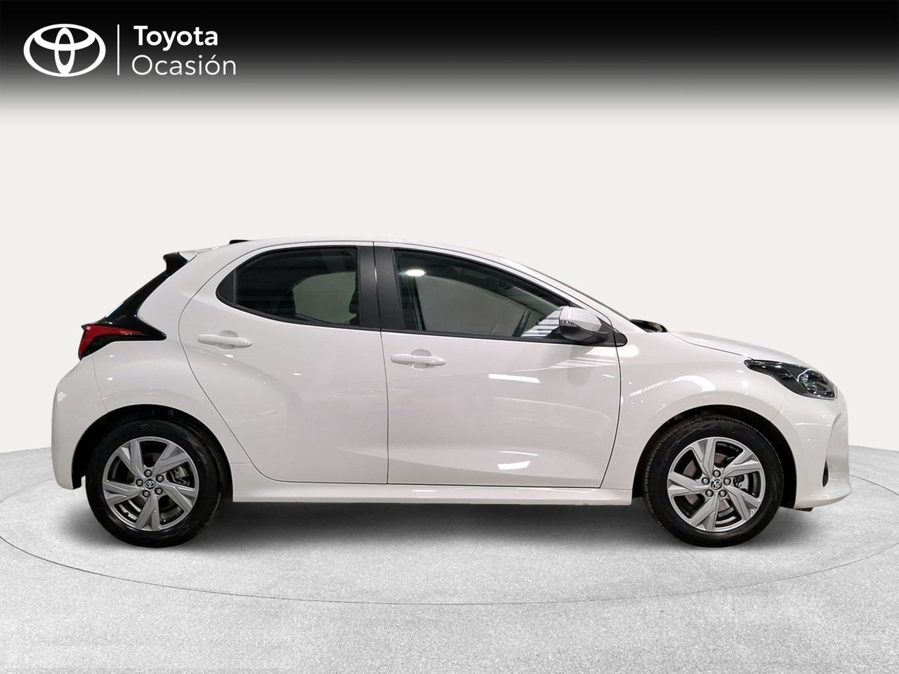 Toyota Yaris 1.5 120H Active Plus  - Foto 18