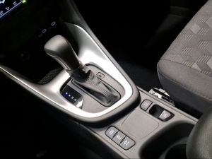 Toyota Yaris 1.5 120H Active Plus  - Foto 24