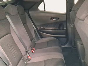 Toyota C-HR 1.8 Advance Hybrid 140  - Foto 8