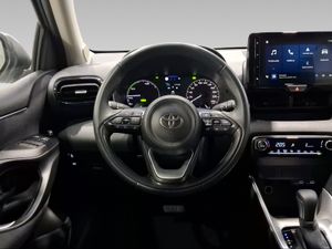 Toyota Yaris 1.5 120H Active Plus  - Foto 10