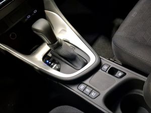 Toyota Yaris 1.5 120H Active Plus  - Foto 21