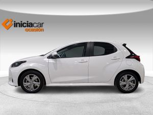 Toyota Yaris 1.5 120H Active Plus  - Foto 4