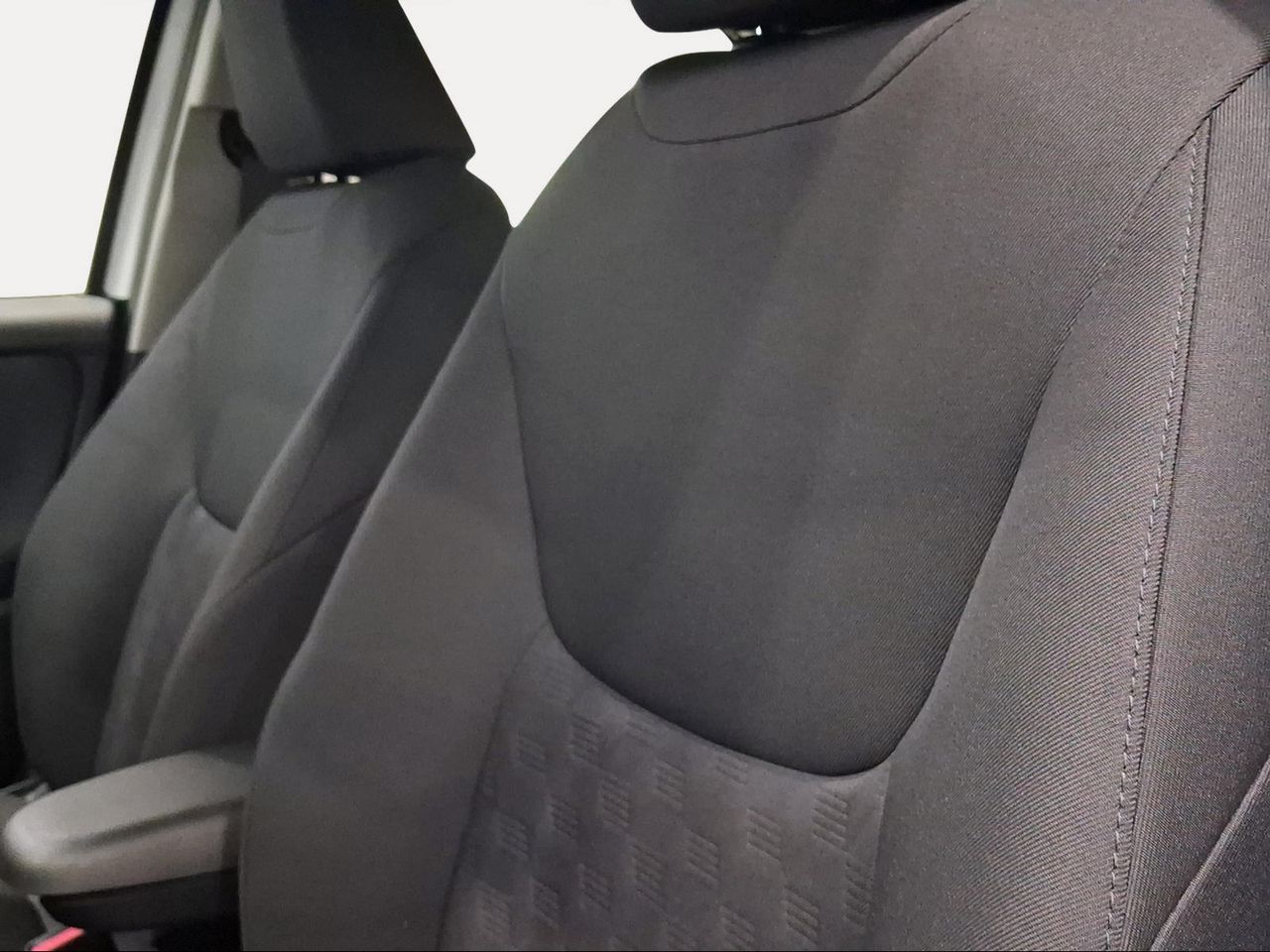 Toyota Yaris 1.5 120H Active Plus  - Foto 22