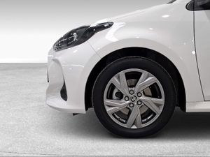 Toyota Yaris 1.5 120H Active Plus  - Foto 17