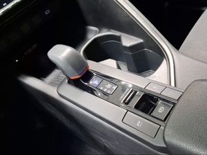 Toyota C-HR 1.8 Advance Hybrid 140  - Foto 24