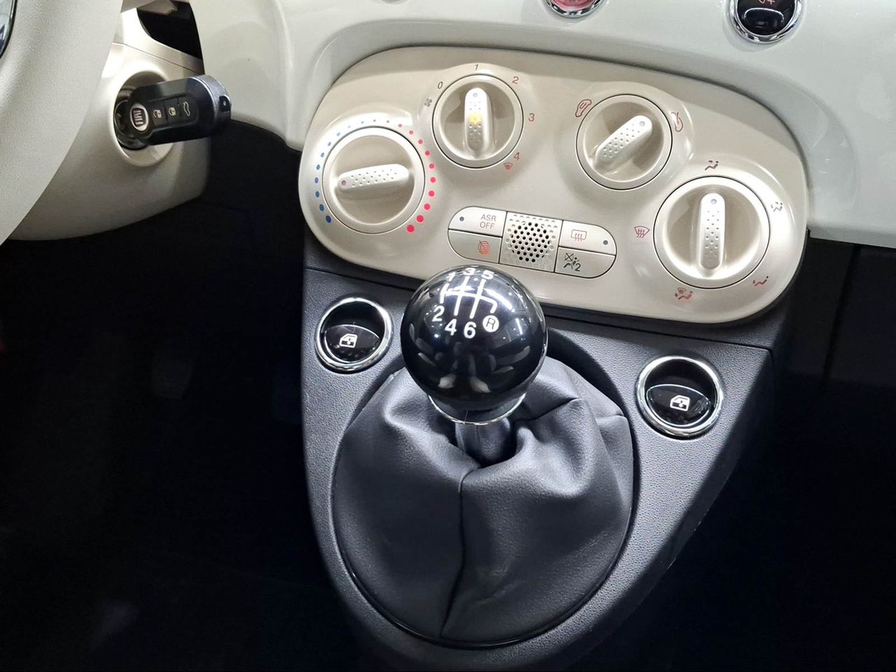 Fiat 500 Dolcevita 1.0 Hybrid 51KW (70 CV)  - Foto 16