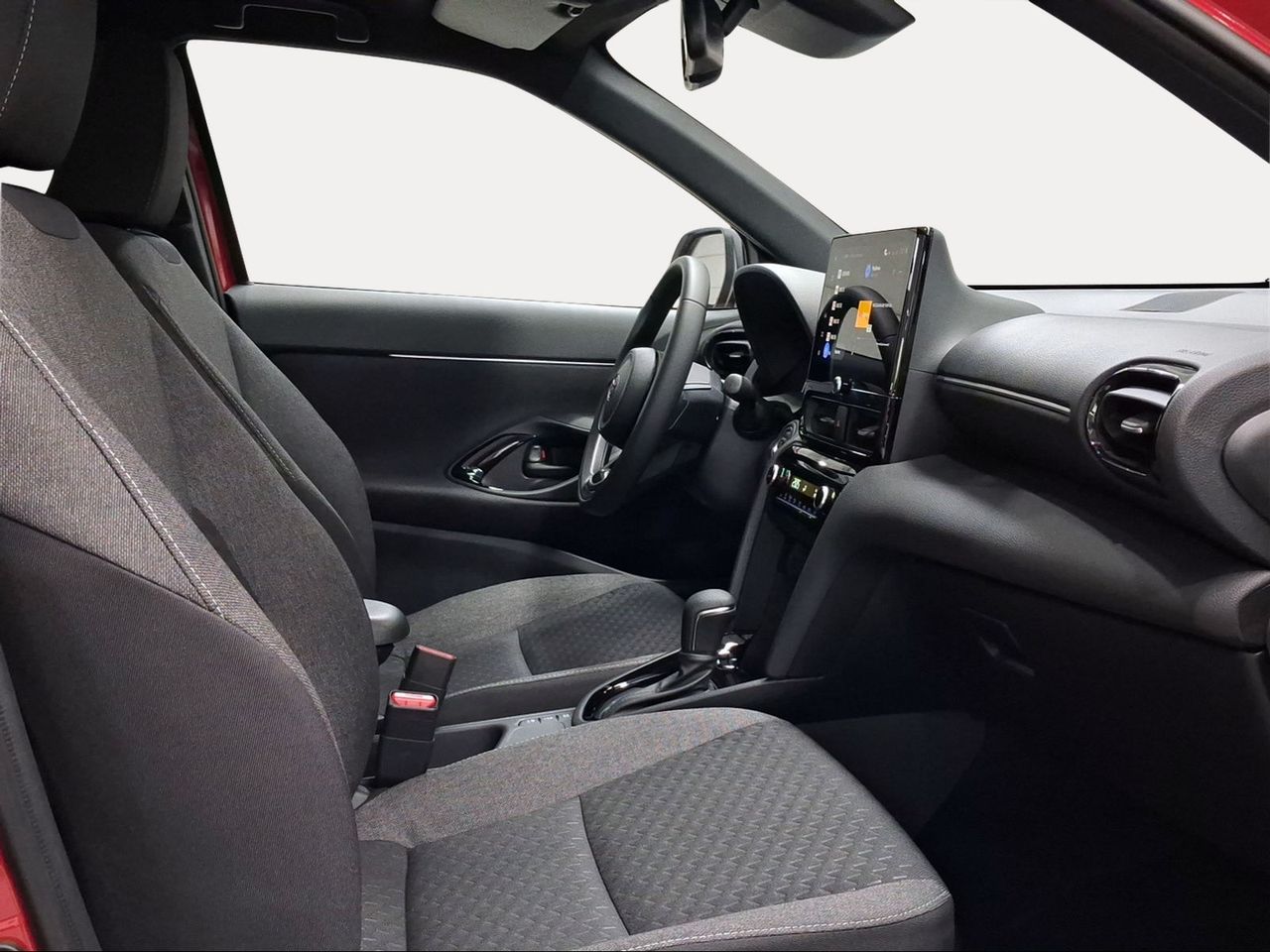 Toyota Yaris Cross 1.5 130H Active Plus  - Foto 7