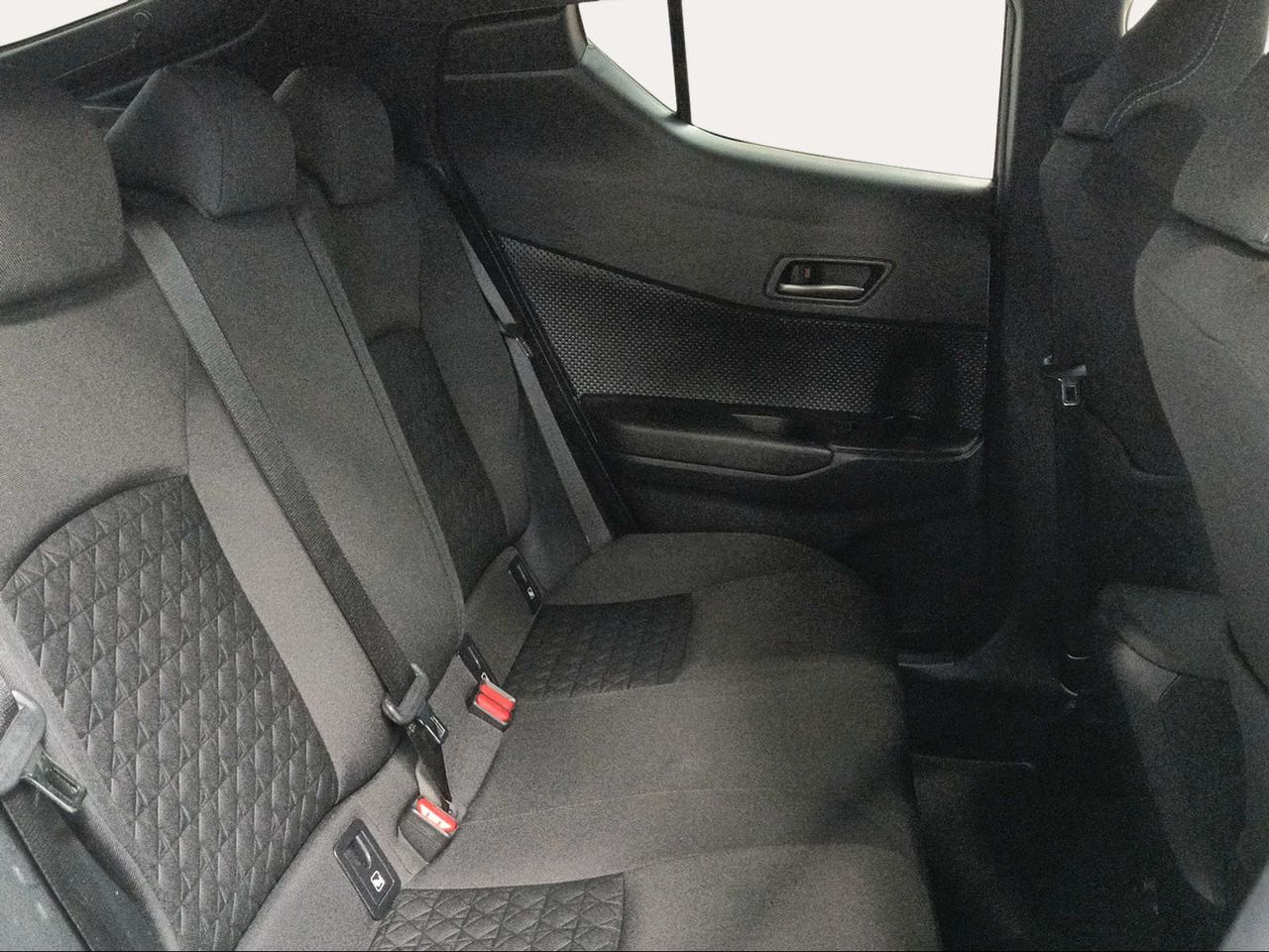 Toyota C-HR 1.8 125H Advance  - Foto 8