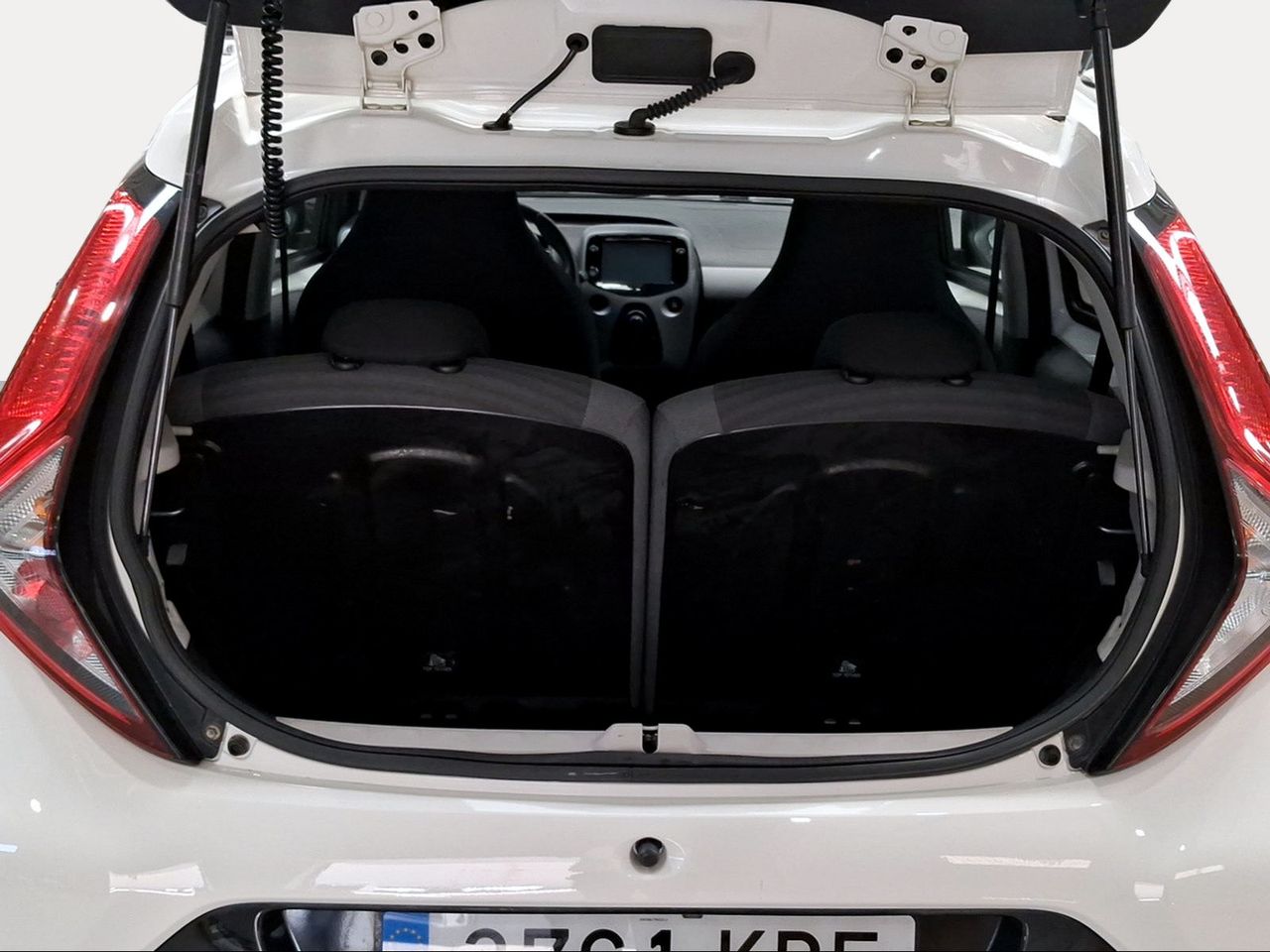 Toyota Aygo 1.0 70 x-play x-shift sky  - Foto 11