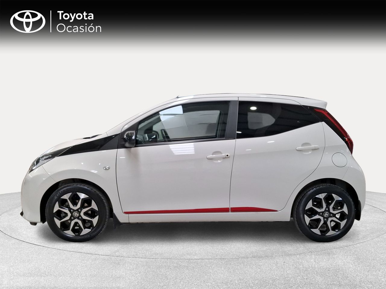Toyota Aygo 1.0 70 x-play x-shift sky  - Foto 4