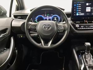 Toyota Corolla 140H Active Plus Touring Sport  - Foto 10