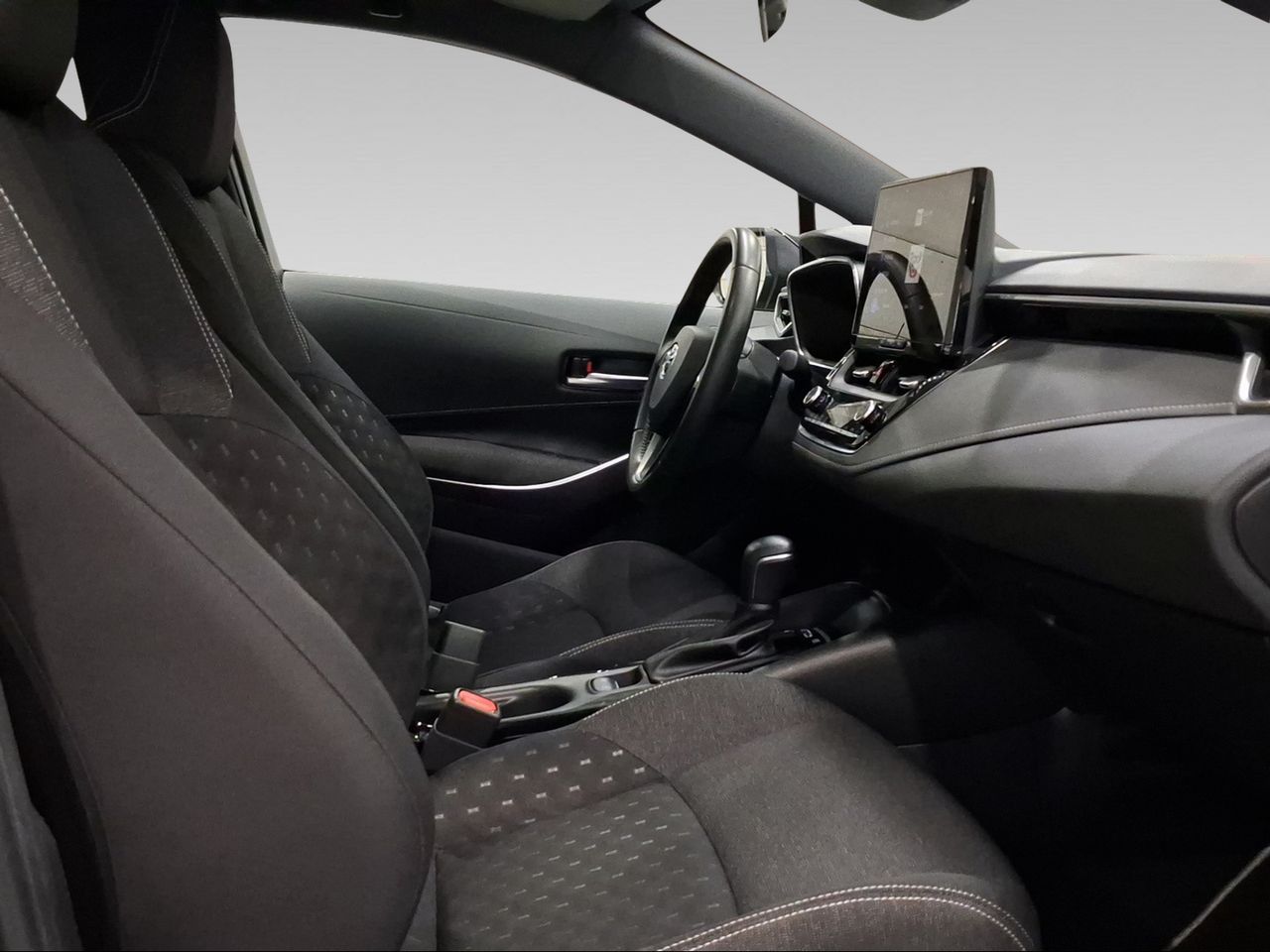 Toyota Corolla 140H Active Plus Touring Sport  - Foto 7