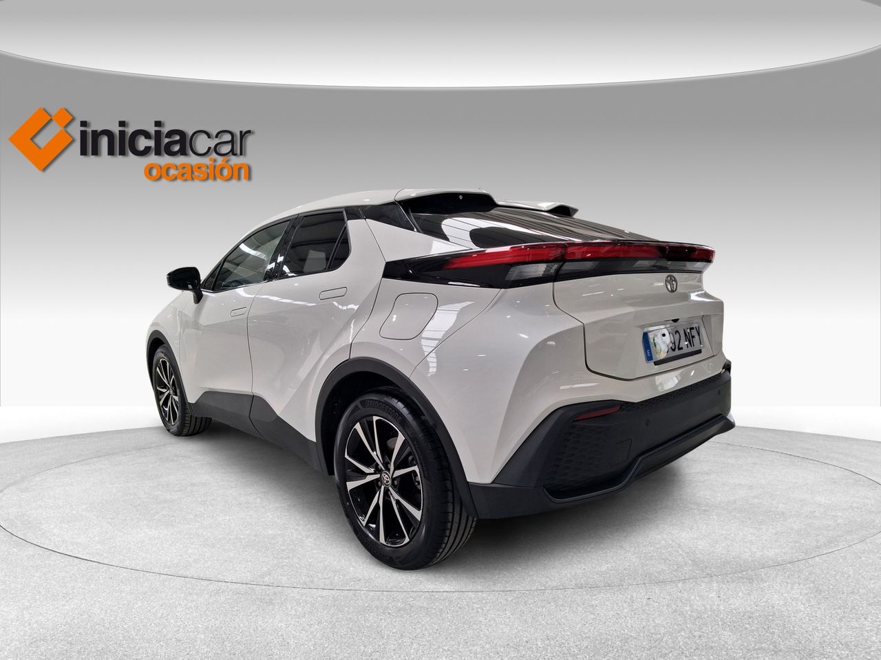 Toyota C-HR 1.8 Advance Hybrid 140  - Foto 3