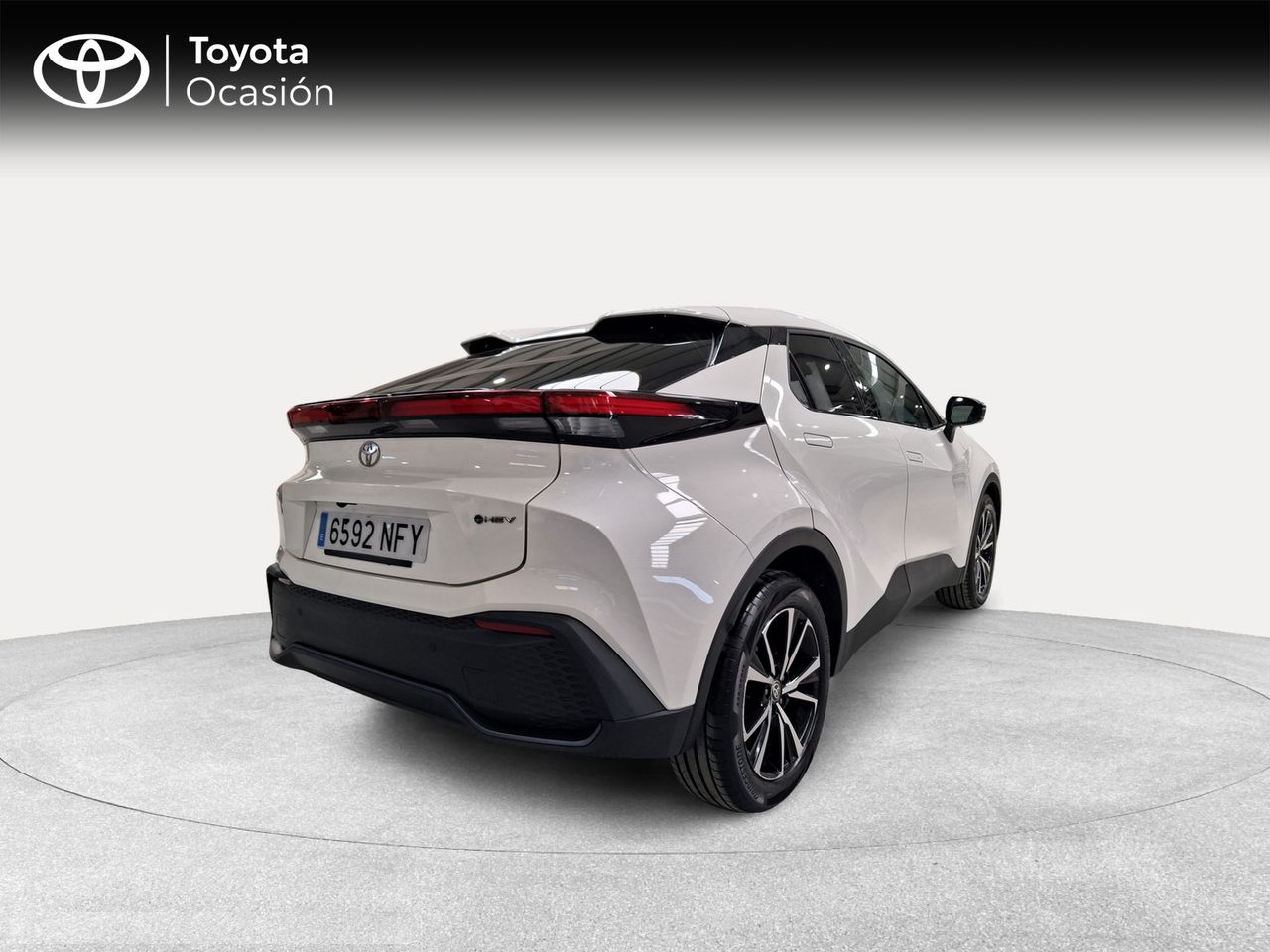 Toyota C-HR 1.8 Advance Hybrid 140  - Foto 19