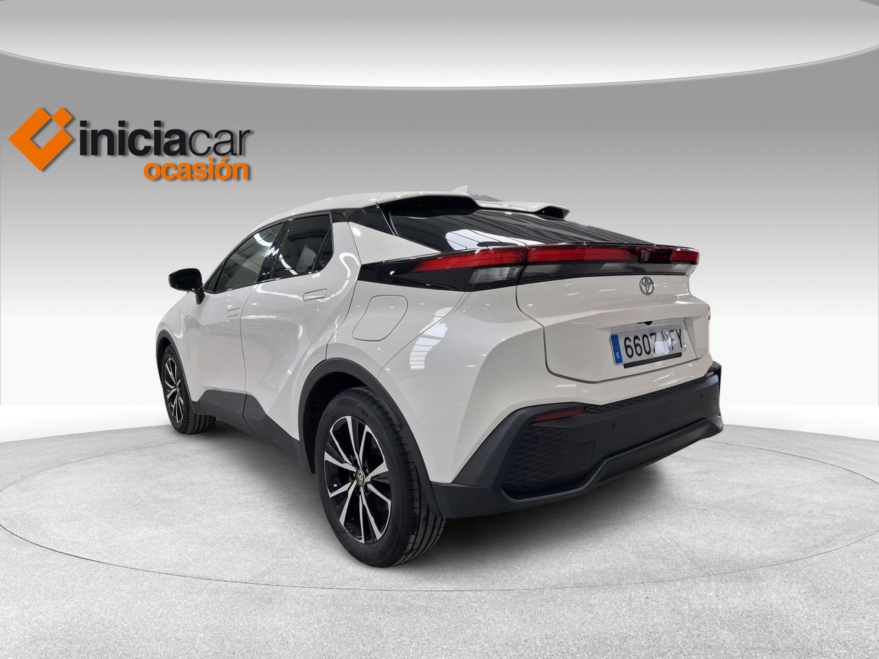Toyota C-HR 1.8 Advance Hybrid 140  - Foto 3