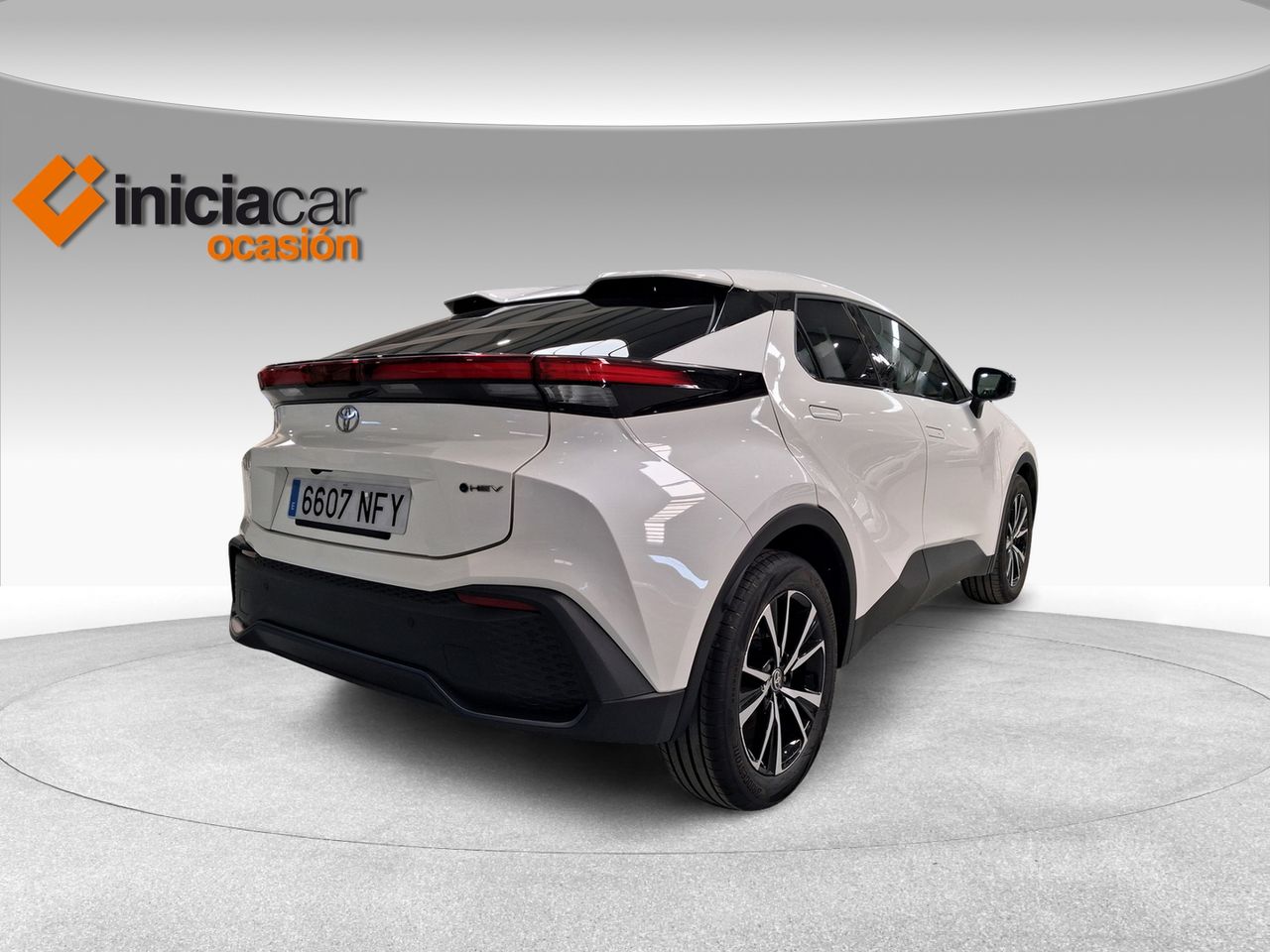Toyota C-HR 1.8 Advance Hybrid 140  - Foto 19