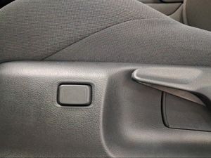 Toyota C-HR 1.8 Advance Hybrid 140  - Foto 24