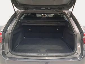 Toyota Corolla 140H Active Plus Touring Sport  - Foto 11