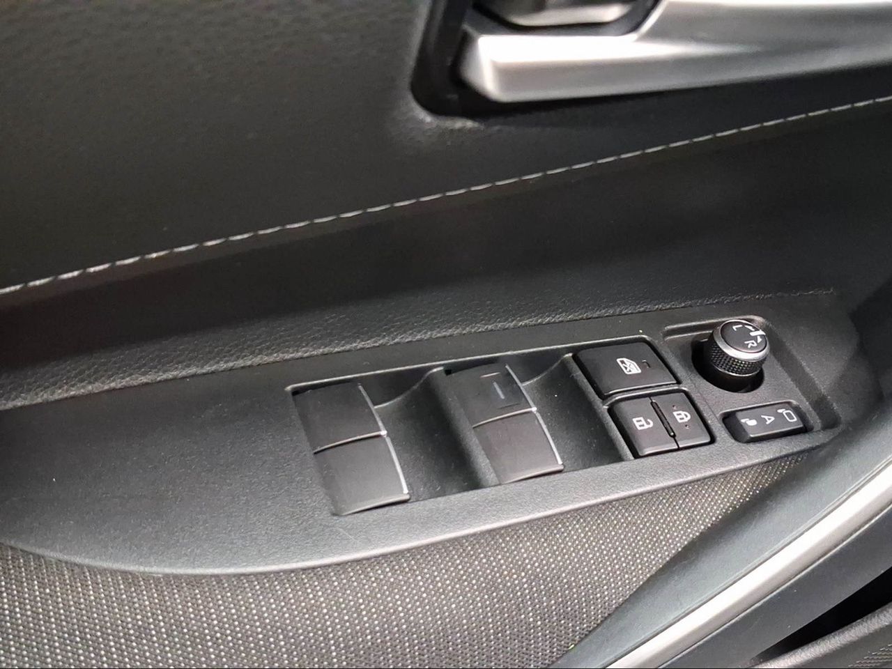 Toyota Corolla 140H Active Plus Touring Sport  - Foto 22