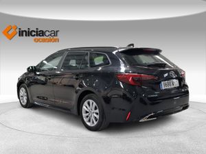 Toyota Corolla 140H Active Plus Touring Sport  - Foto 3