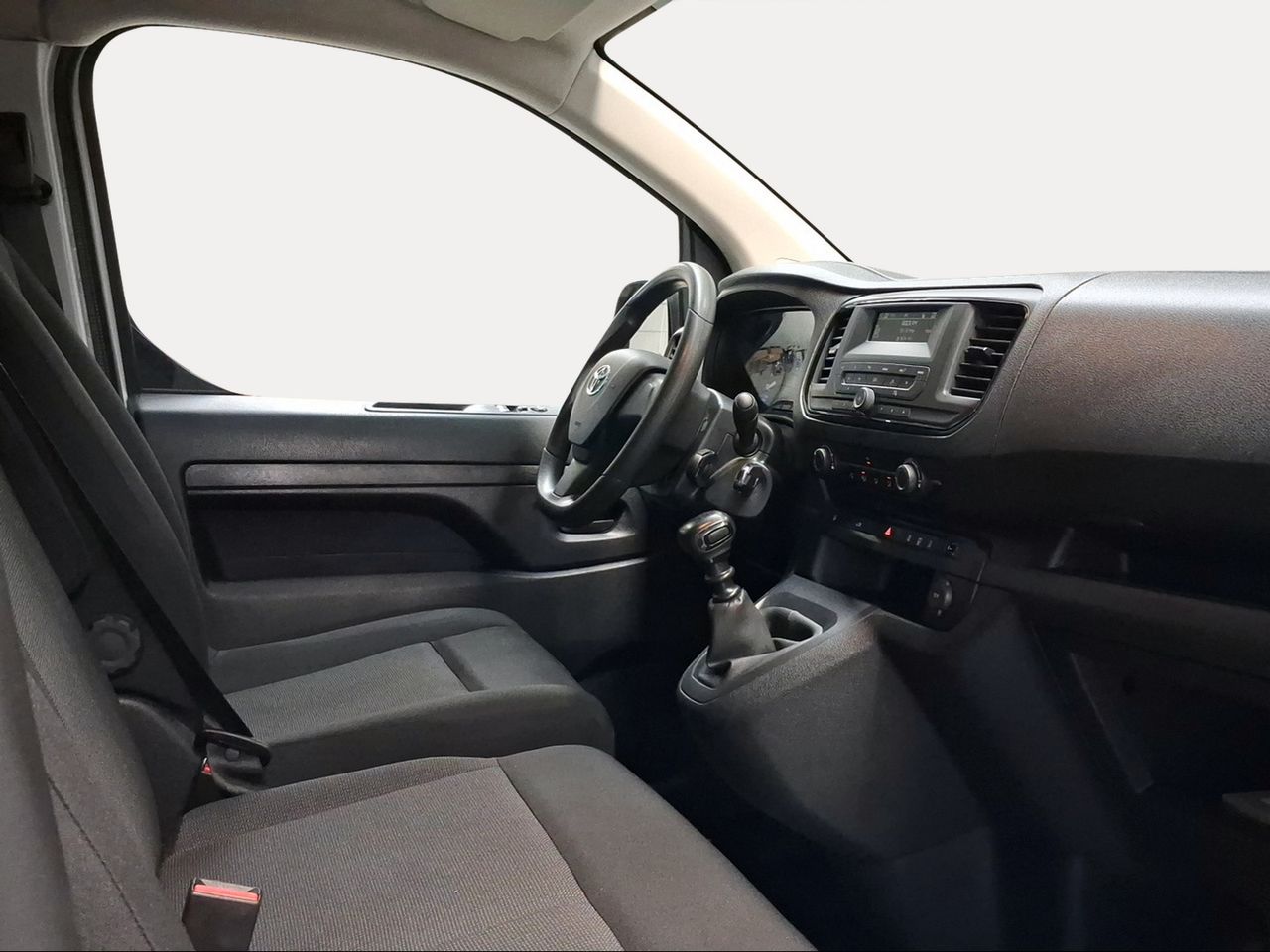 Toyota Proace L1 1PL VAN GX 1.5D 100CV M/T 6V  - Foto 7