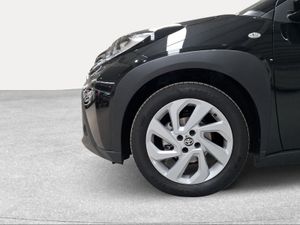 Toyota Aygo X Cross 1.0 VVT-I 72CV Play Automático  - Foto 17