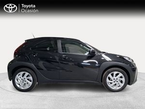 Toyota Aygo X Cross 1.0 VVT-I 72CV Play Automático  - Foto 18