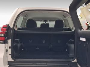 Toyota Land Cruiser 2.8 D-4D GX  - Foto 11